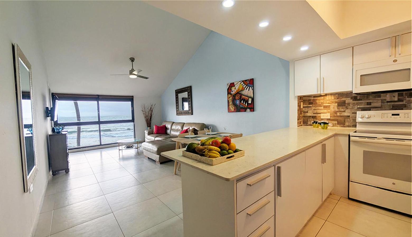 Bv103 - Amazing Oceanfront Condo Steps From Beach 乌马考 外观 照片